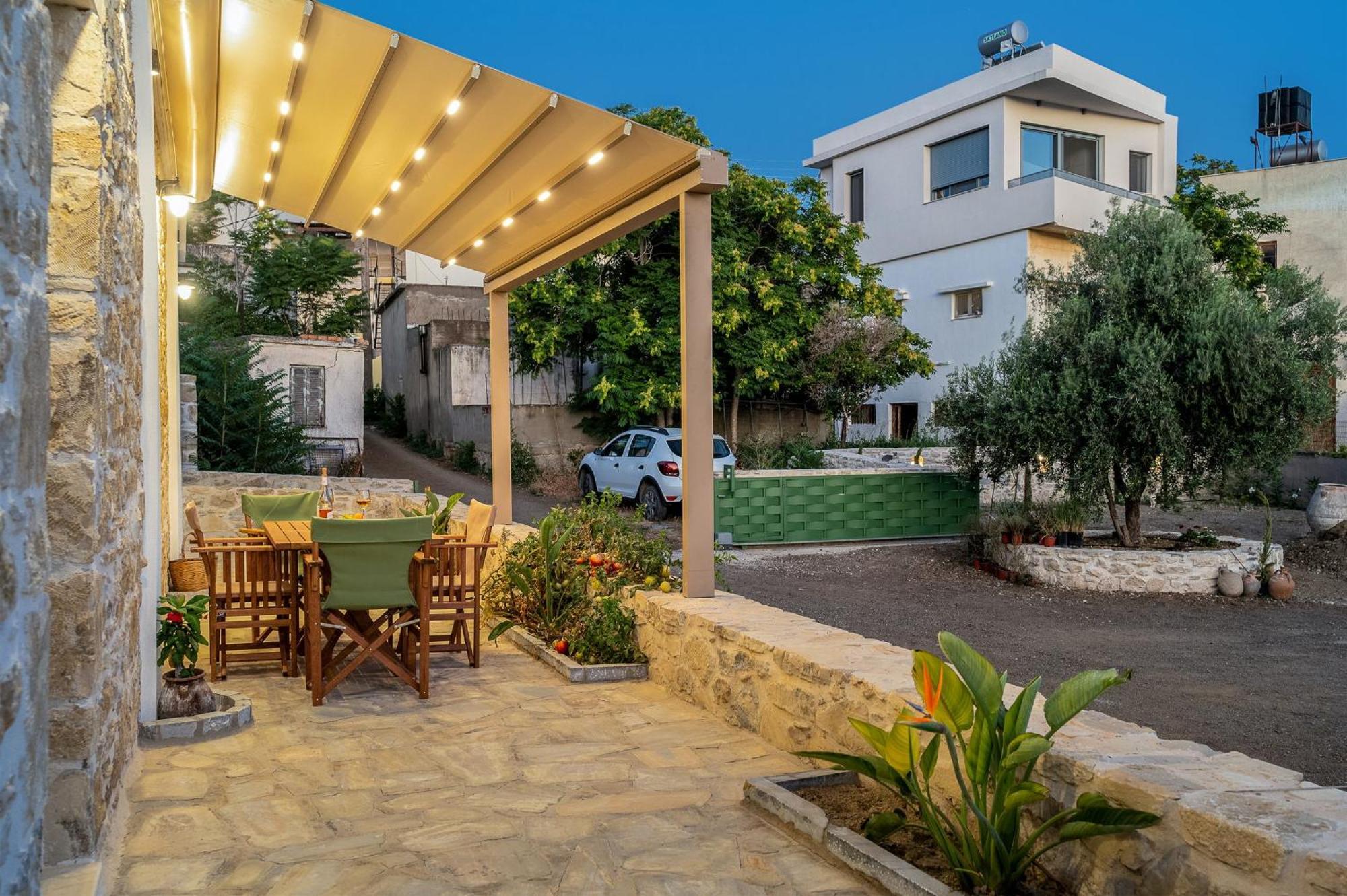 Papadia Luxury Apartments Pitsidia Exterior foto