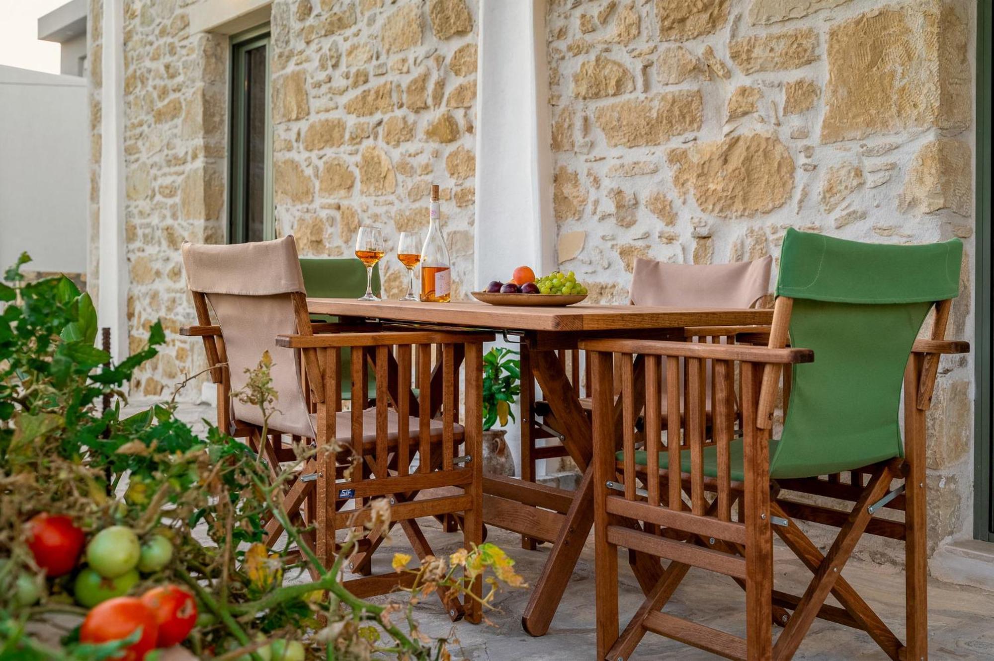 Papadia Luxury Apartments Pitsidia Exterior foto