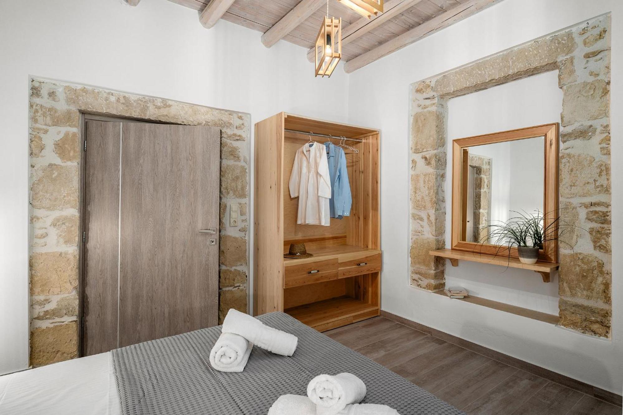 Papadia Luxury Apartments Pitsidia Exterior foto
