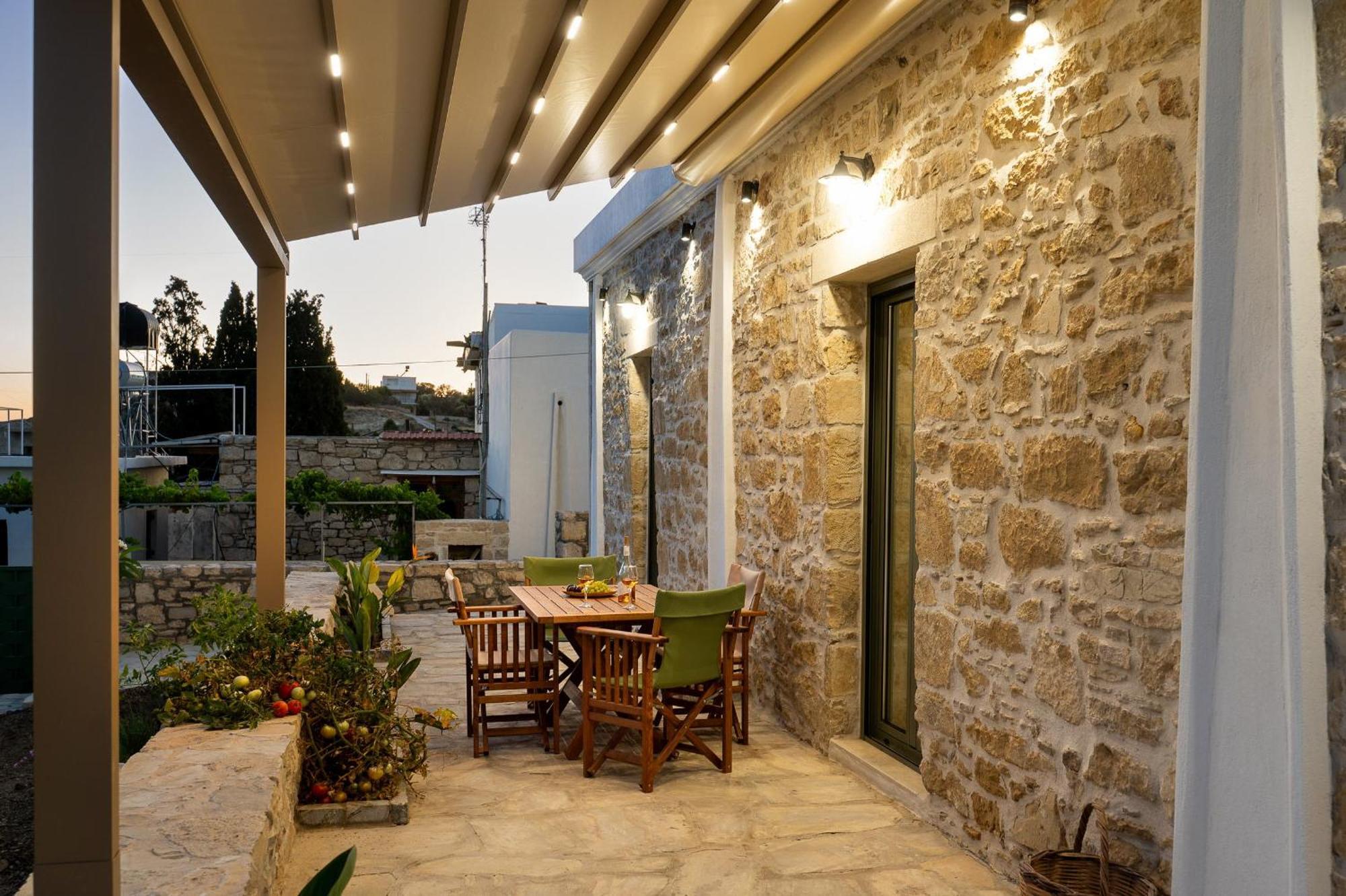 Papadia Luxury Apartments Pitsidia Exterior foto