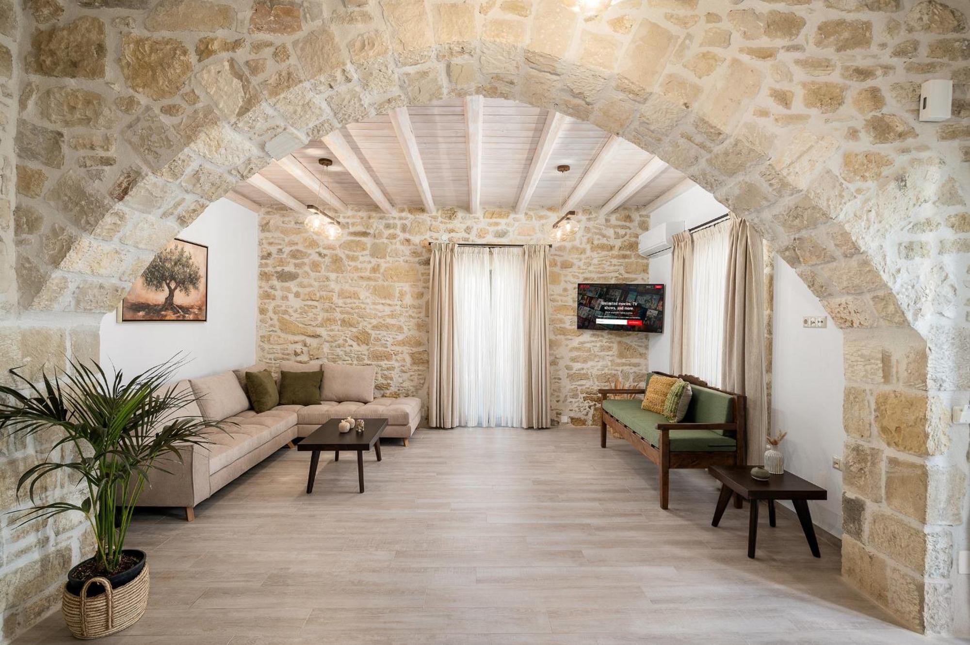 Papadia Luxury Apartments Pitsidia Exterior foto